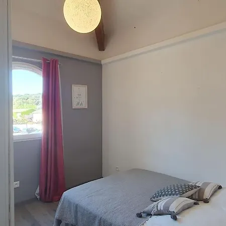 Holiday home Calme, Confortable,